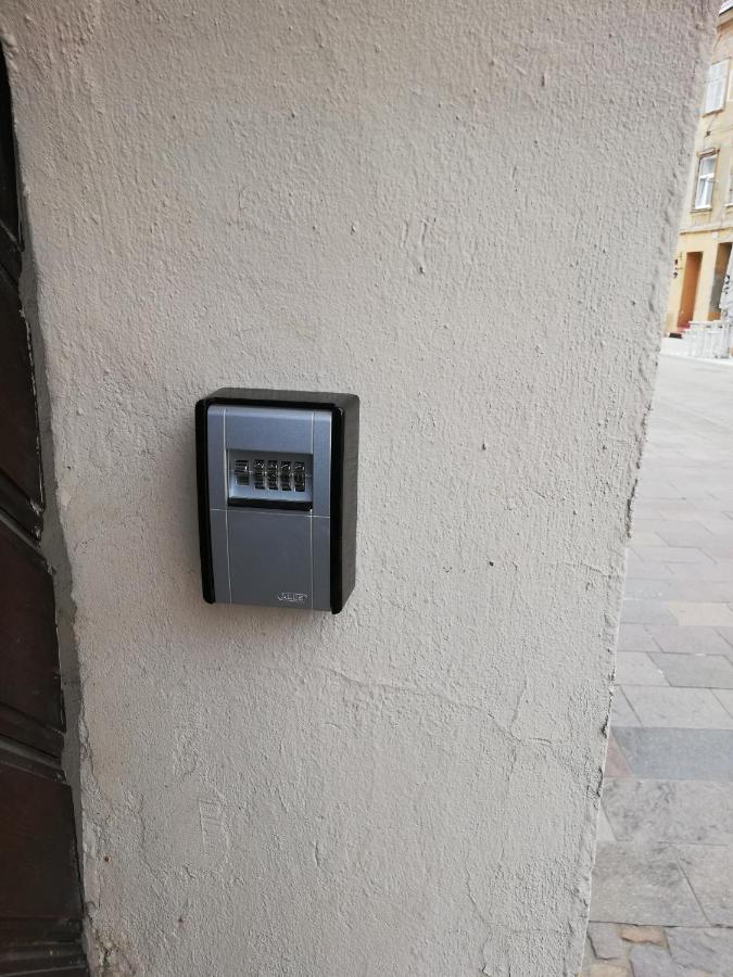 Apartment Frenki- Tkalciceva -Self Check In-Free Parking Zagreb Exterior foto